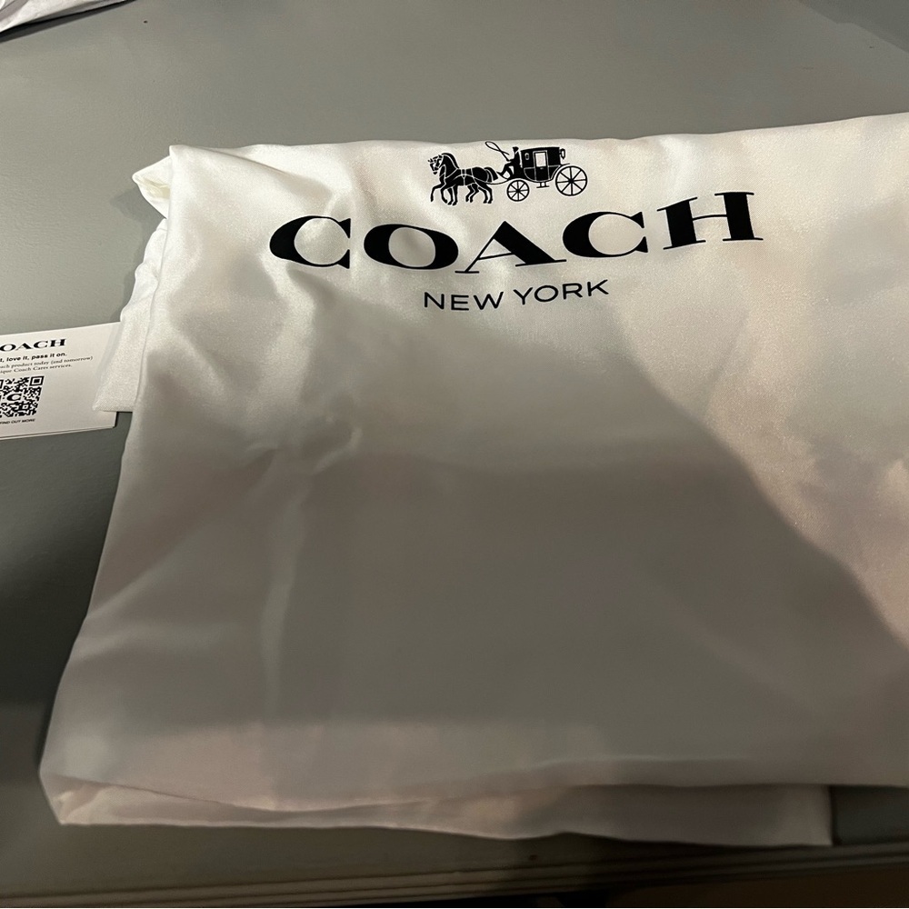 Coach Soft Empire Carryall Bag 40 Merlot - Picture 13 of 17